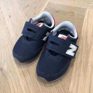 NEW BALANCE Sneakers Size 6.5 (EU 23)